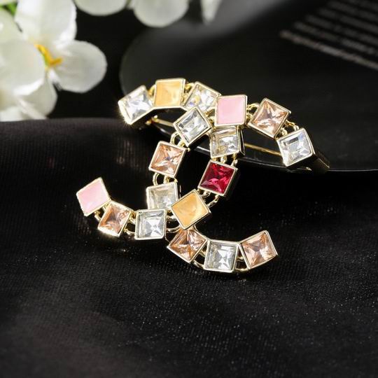 Chanel Brooch 12lyh78